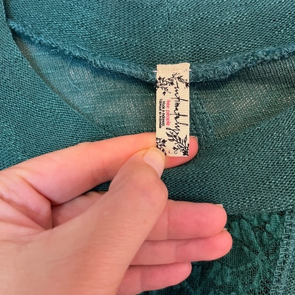 Intimately Free People No Limits Lace Inset Layering Top Green L - Picture 8 of 12